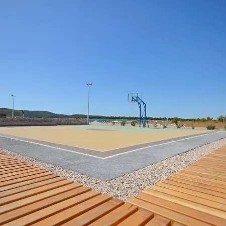 Radmila Brodarica (Sibenik-Knin)